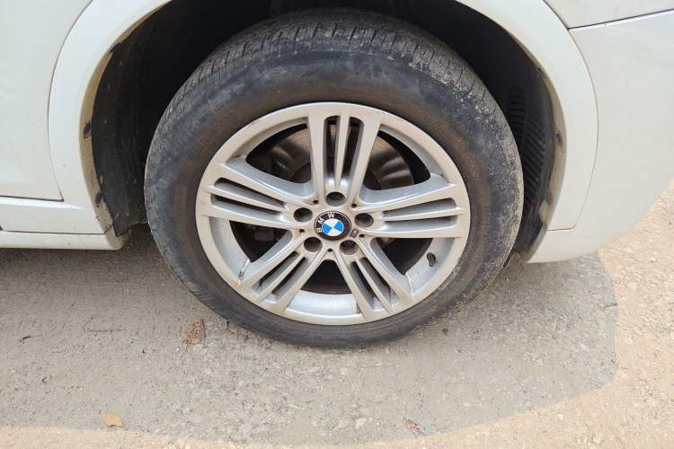 Used BMW X4 2014 xDrive28i M Sport Edition Exterior 7
