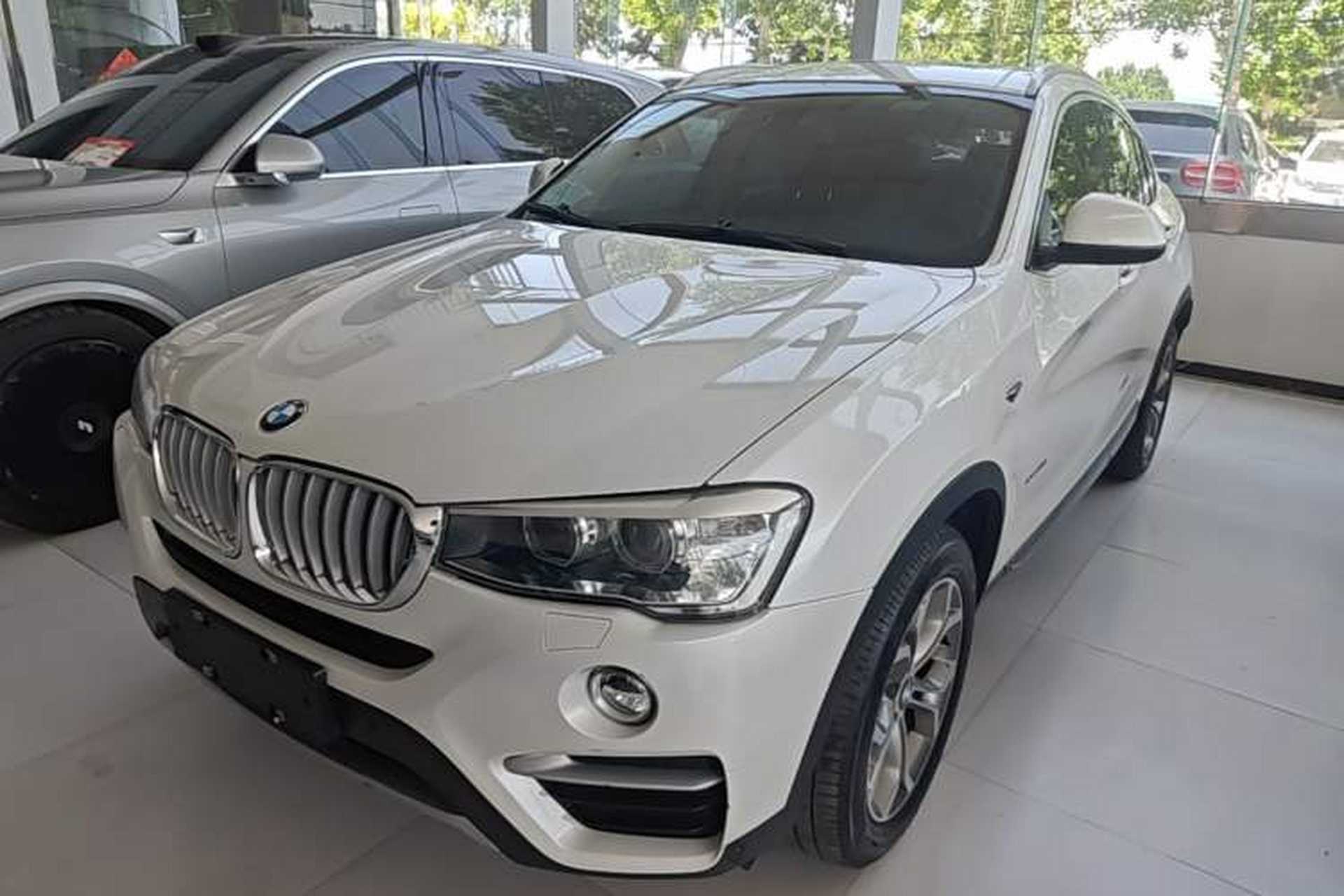 Used BMW X4 2014 xDrive20i X Design Package Front Left 45 Deg