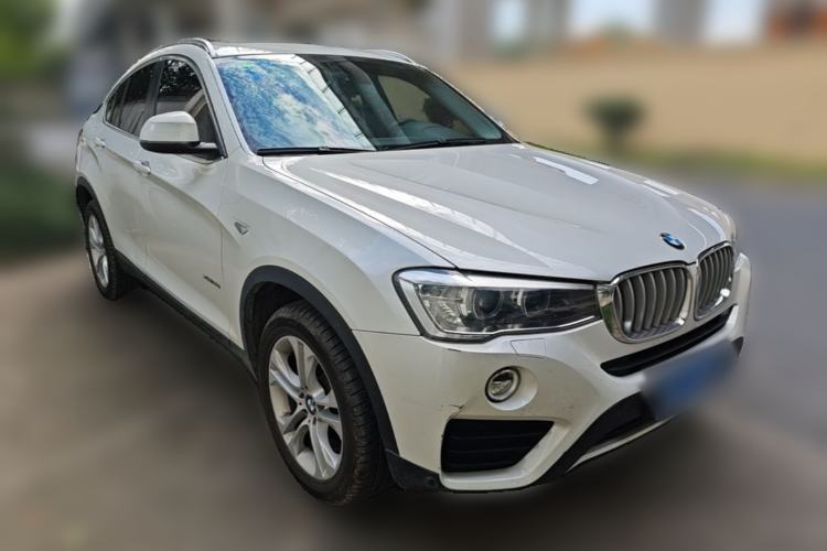 Used BMW X4 2014 xDrive28i Leading Model Front Right 45 Deg