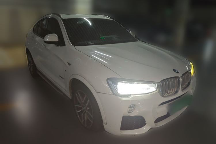 Used BMW X4 2014 xDrive35i M Sport model Front Right 45 Deg