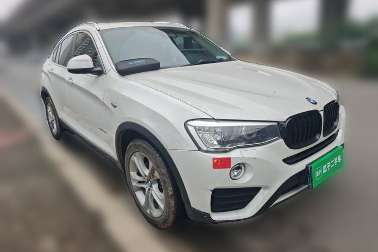 Used BMW X4 2014 xDrive28i Leading Model Front Right 45 Deg