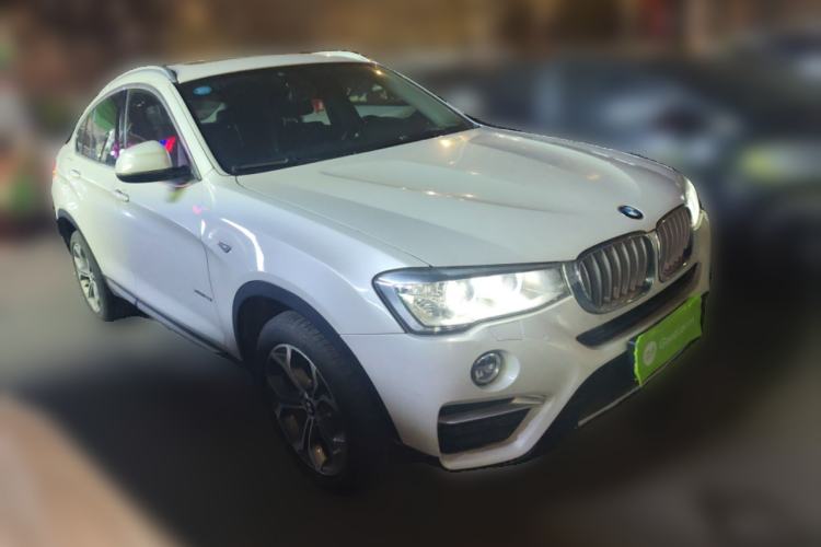 Used BMW X4 2014 xDrive20i X Design Package Front Right 45 Deg
