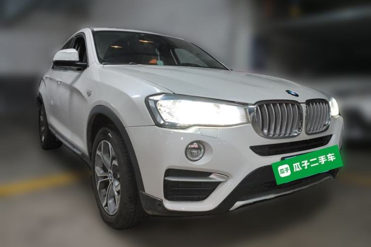 Used BMW X4 2014 xDrive20i X Design Package Front Right 45 Deg