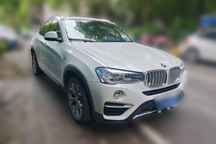 Used BMW X4 2014 xDrive20i X Design Package Front Right 45 Deg