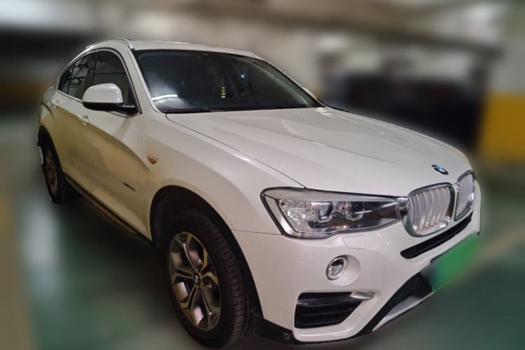 Used BMW X4 2014 xDrive20i X Design Package Front Right 45 Deg