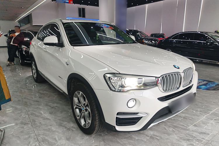 Used BMW X4 2014 xDrive20i X Design Package Front Right 45 Deg