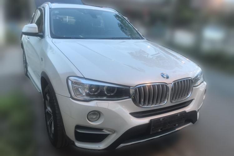 Used BMW X4 2014 xDrive20i X Design Package Front Right 45 Deg