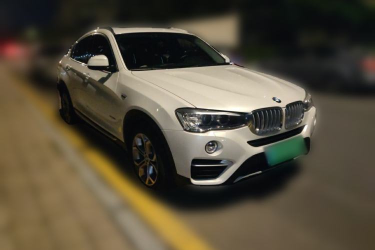 Used BMW X4 2014 xDrive20i X Design Package Front Right 45 Deg