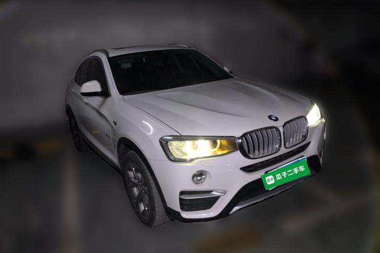 Used BMW X4 2014 xDrive20i X Design Package Front Right 45 Deg