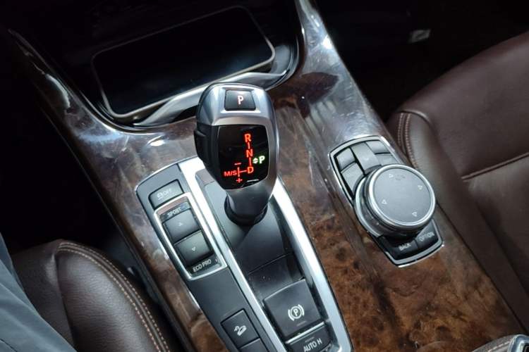 Used BMW X4 2014 xDrive20i X Design Package Gear Lever