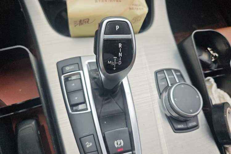Used BMW X4 2014 xDrive28i Leading Model Gear Lever