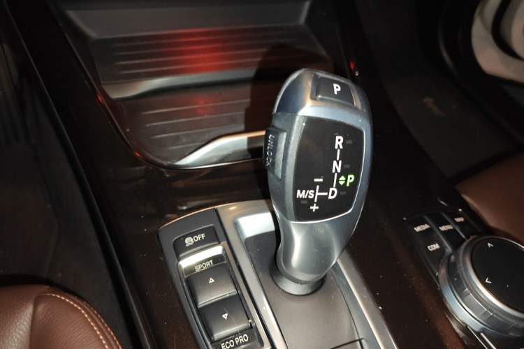 Used BMW X4 2014 xDrive20i X Design Package Gear Lever