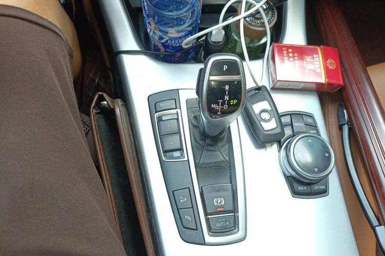 Used BMW X4 2014 xDrive28i Leading Model Gear Lever