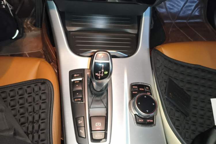 Used BMW X4 2014 xDrive28i Leading Model Gear Lever
