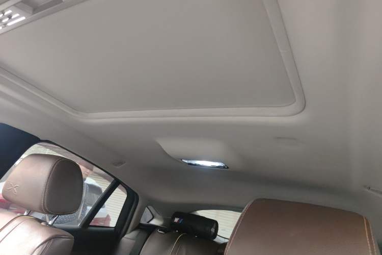 Used BMW X4 2014 xDrive20i X Design Package Headliner