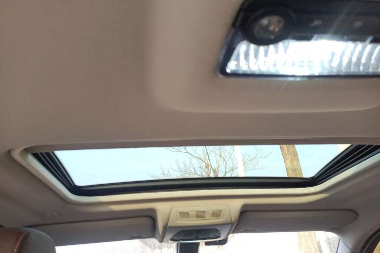 Used BMW X4 2014 xDrive20i X Design Package Headliner