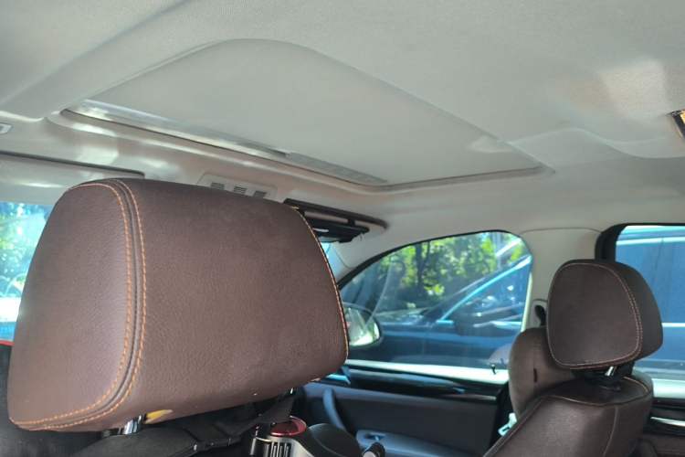 Used BMW X4 2014 xDrive20i X Design Package Headliner
