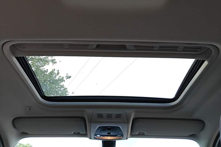 Used BMW X4 2014 xDrive20i X Design Package Headliner