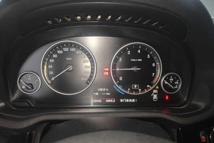 Used BMW X4 2014 xDrive28i Leading Model Instrument Cluster