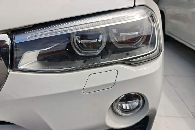 Used BMW X4 2014 xDrive35i M Sport model Left Front Headlight