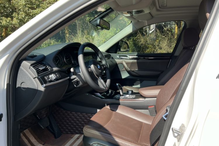 Used BMW X4 2014 xDrive20i X Design Package Left Front Seat