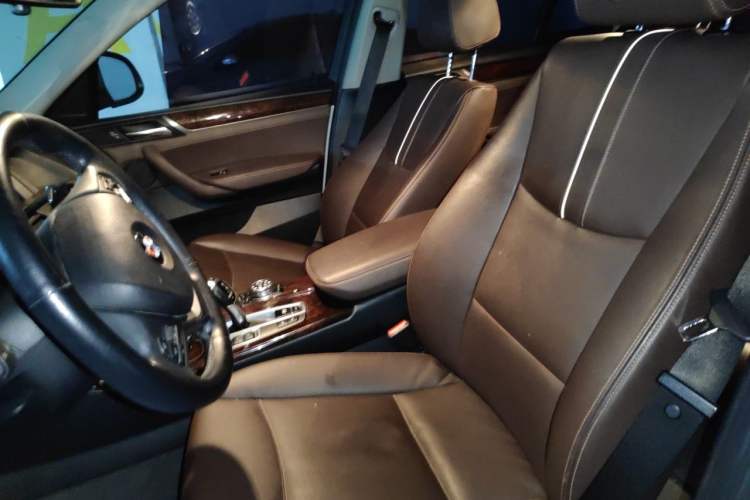Used BMW X4 2014 xDrive20i X Design Package Left Front Seat