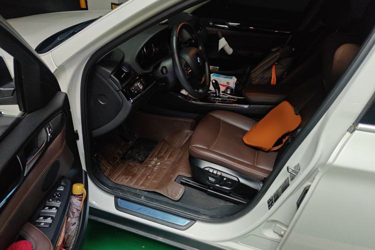 Used BMW X4 2014 xDrive20i X Design Package Left Front Seat