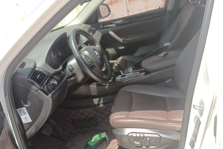 Used BMW X4 2014 xDrive20i X Design Package Left Front Seat