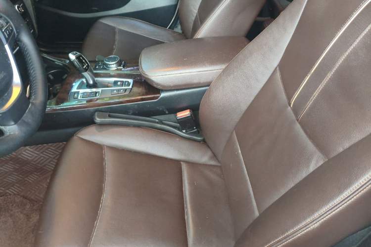 Used BMW X4 2014 xDrive20i X Design Package Left Front Seat