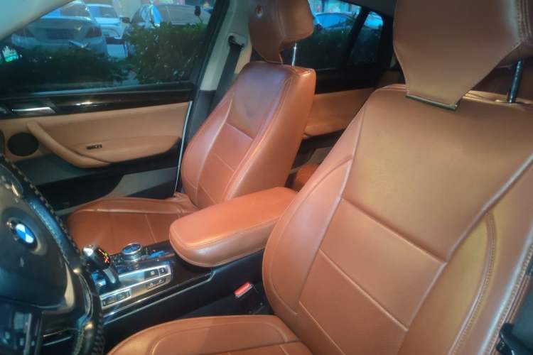 Used BMW X4 2014 xDrive20i X Design Package Left Front Seat