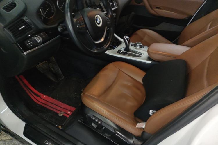 Used BMW X4 2014 xDrive28i Leading Model Left Front Seat