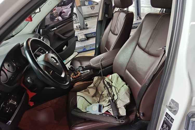 Used BMW X4 2014 xDrive20i X Design Package Left Front Seat