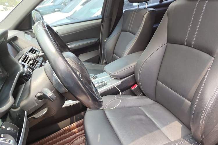 Used BMW X4 2014 xDrive28i M Sport Edition Left Front Seat