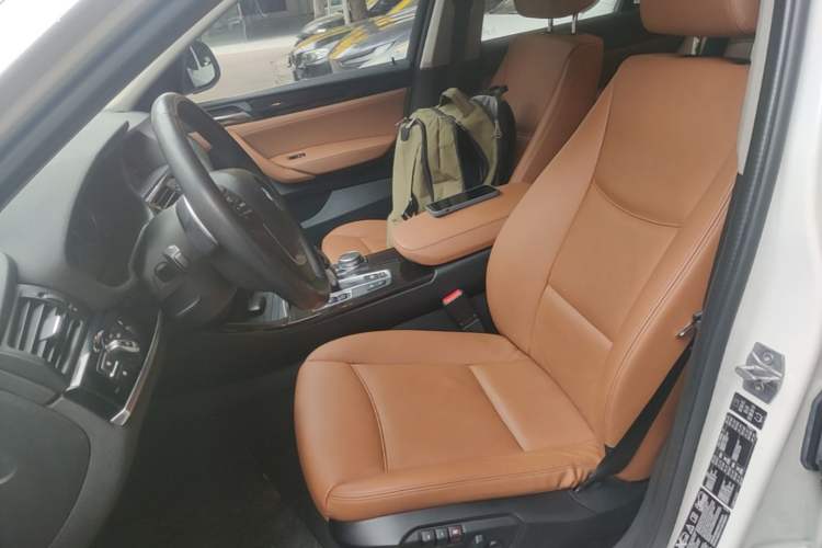 Used BMW X4 2014 xDrive20i X Design Package Left Front Seat