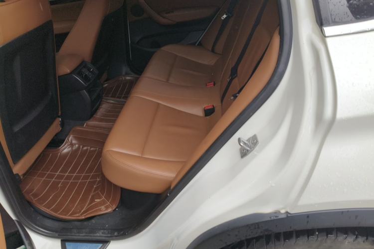 Used BMW X4 2014 xDrive20i X Design Package Left Rear Seat