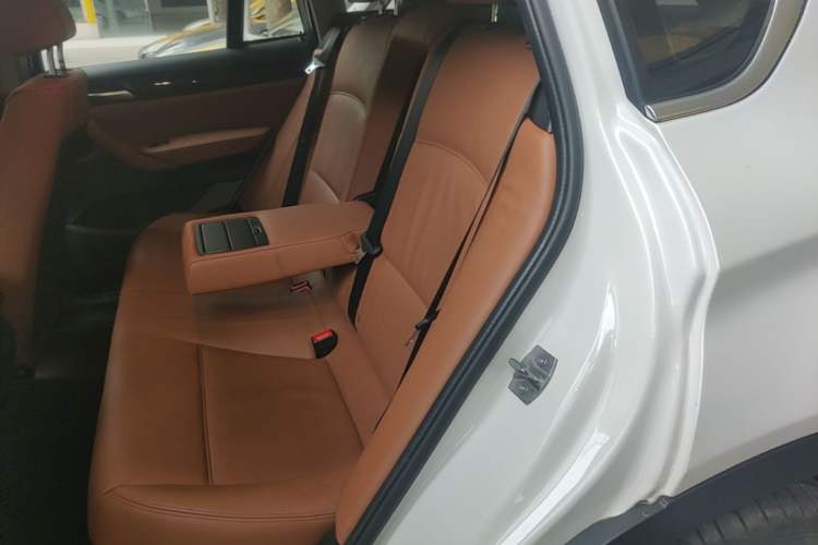 Used BMW X4 2014 xDrive20i X Design Package Left Rear Seat
