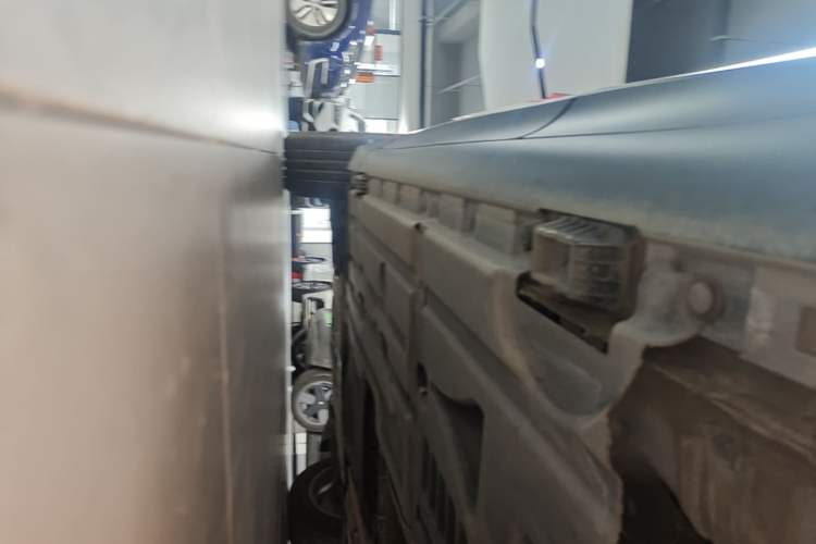 Used BMW X4 2014 xDrive28i Leading Model Left Side Sill