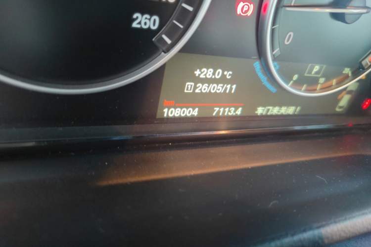 Used BMW X4 2014 xDrive20i X Design Package Odometer Close Up