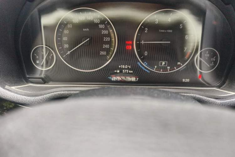 Used BMW X4 2014 xDrive20i X Design Package Odometer Close Up