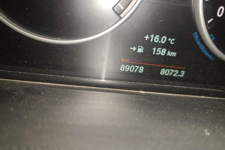 Used BMW X4 2014 xDrive20i X Design Package Odometer Close Up