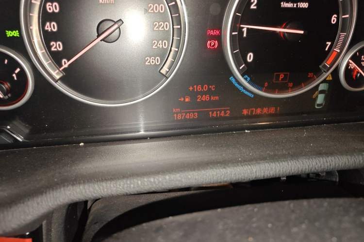 Used BMW X4 2014 xDrive20i X Design Package Odometer Close Up