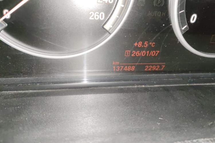 Used BMW X4 2014 xDrive20i X Design Package Odometer Close Up