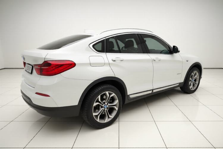Used BMW X4 2014 xDrive20i X Design Package Rear Right 45 Deg