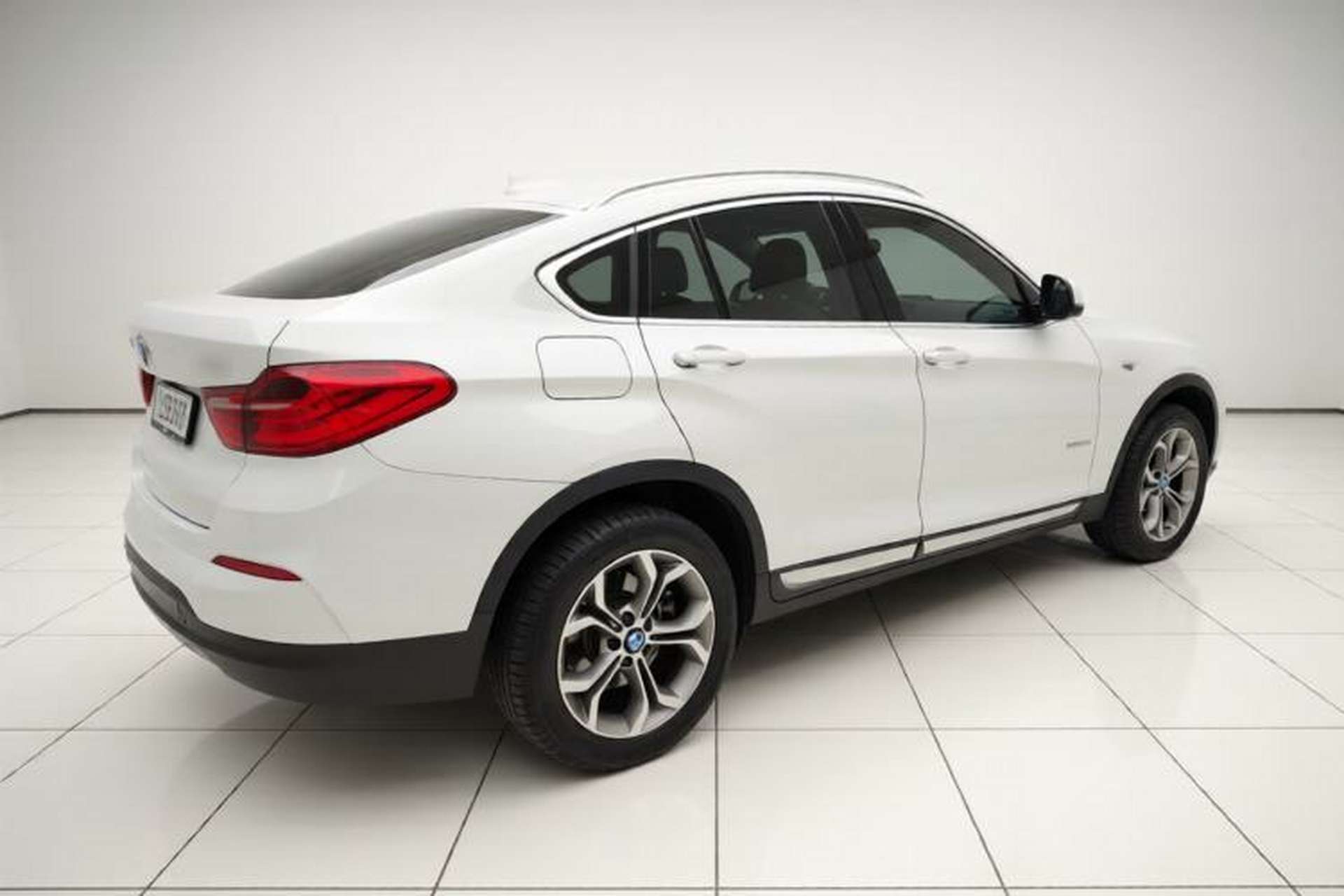Used BMW X4 2014 xDrive20i X Design Package Rear Right 45 Deg