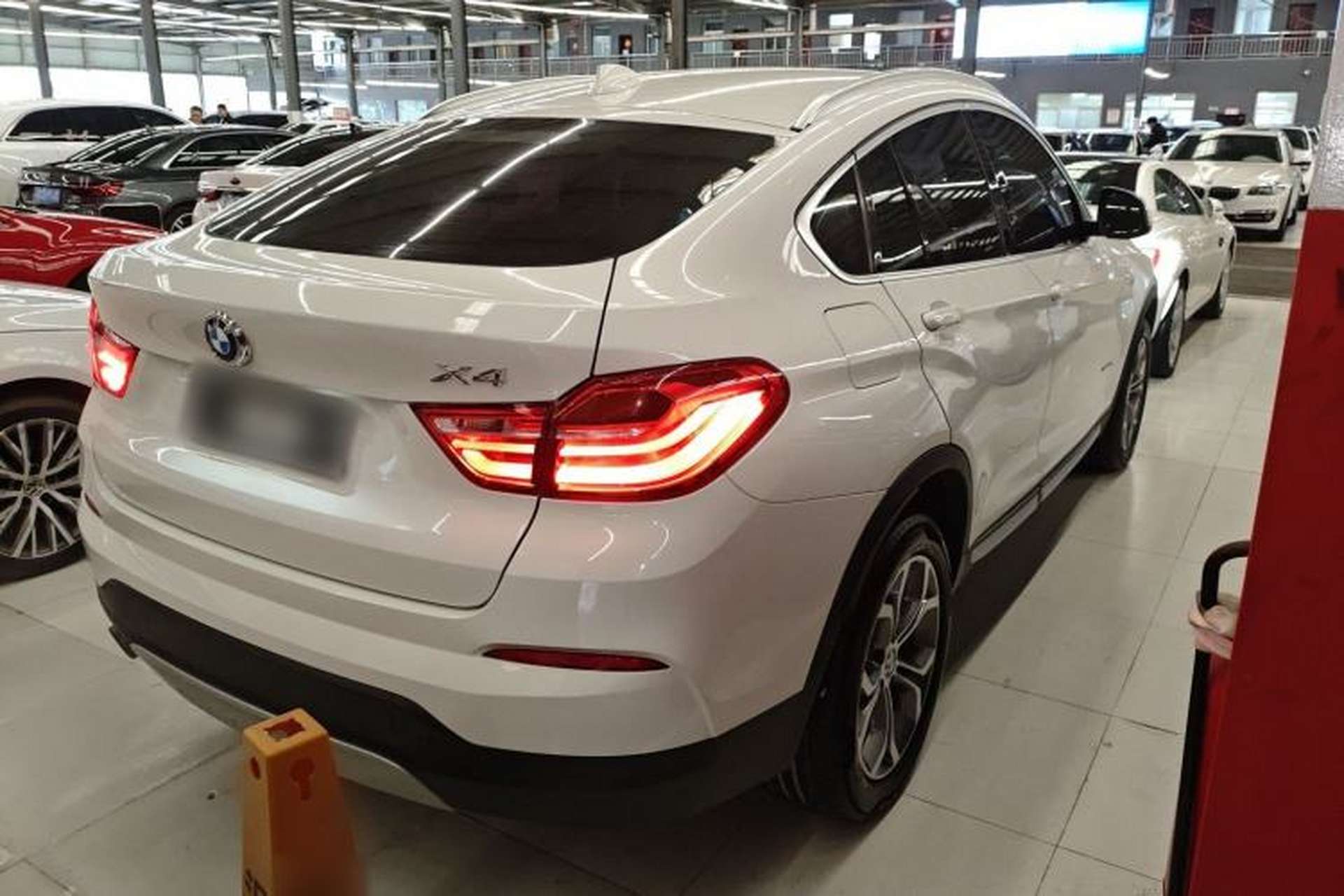 Used BMW X4 2014 xDrive20i X Design Package Rear Right 45 Deg