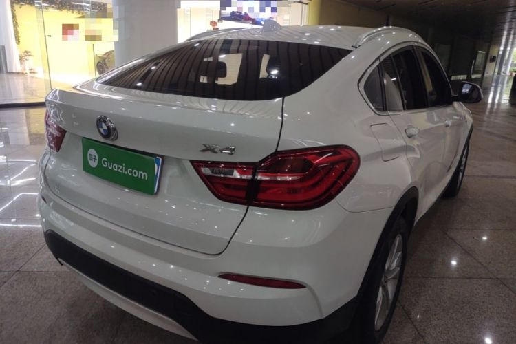 Used BMW X4 2014 xDrive28i Leading Model Rear Right 45 Deg