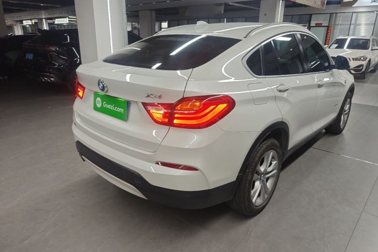 Used BMW X4 2014 xDrive28i Leading Model Rear Right 45 Deg