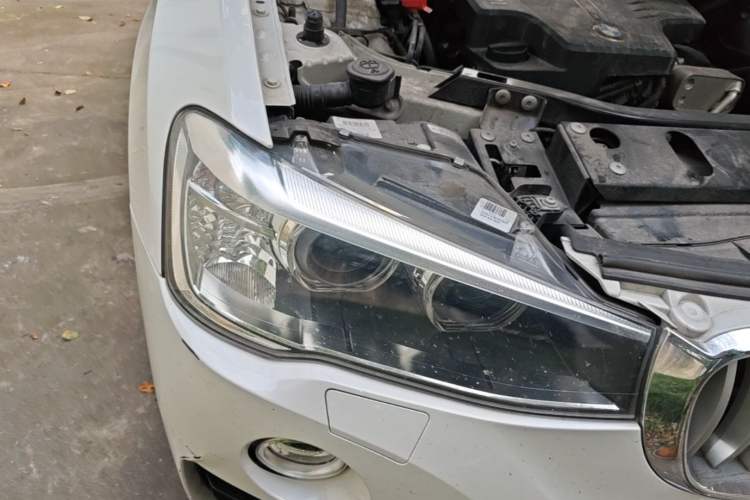 Used BMW X4 2014 xDrive28i Leading Model Right Front Headlight