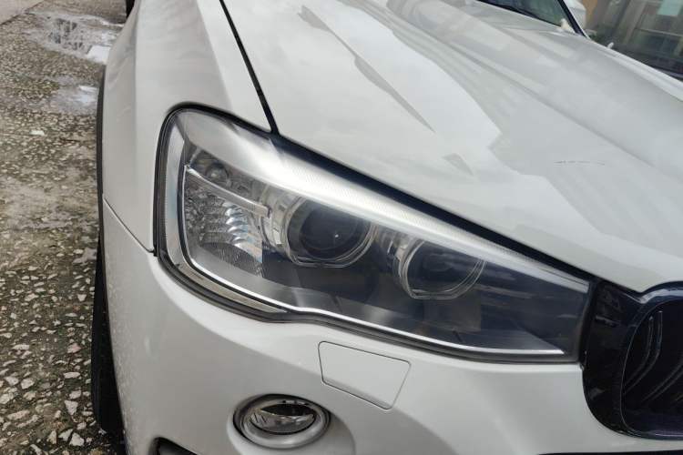 Used BMW X4 2014 xDrive20i X Design Package Right Front Headlight