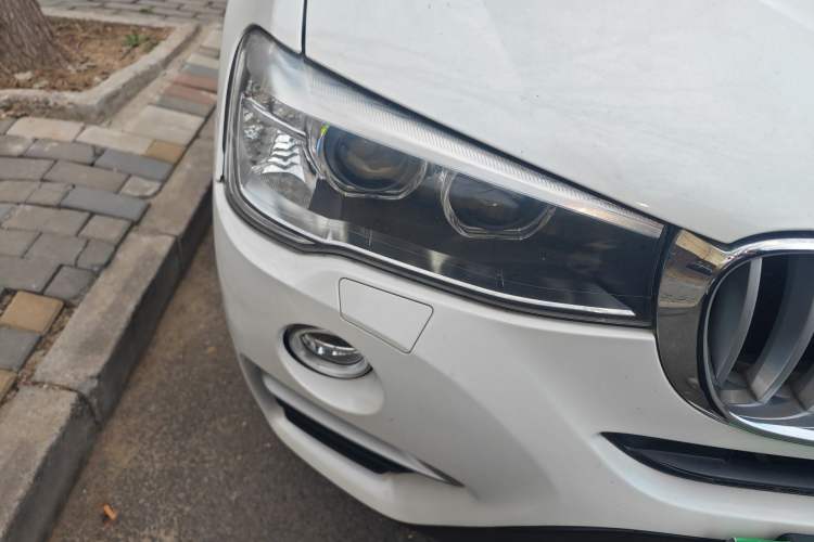 Used BMW X4 2014 xDrive20i X Design Package Right Front Headlight